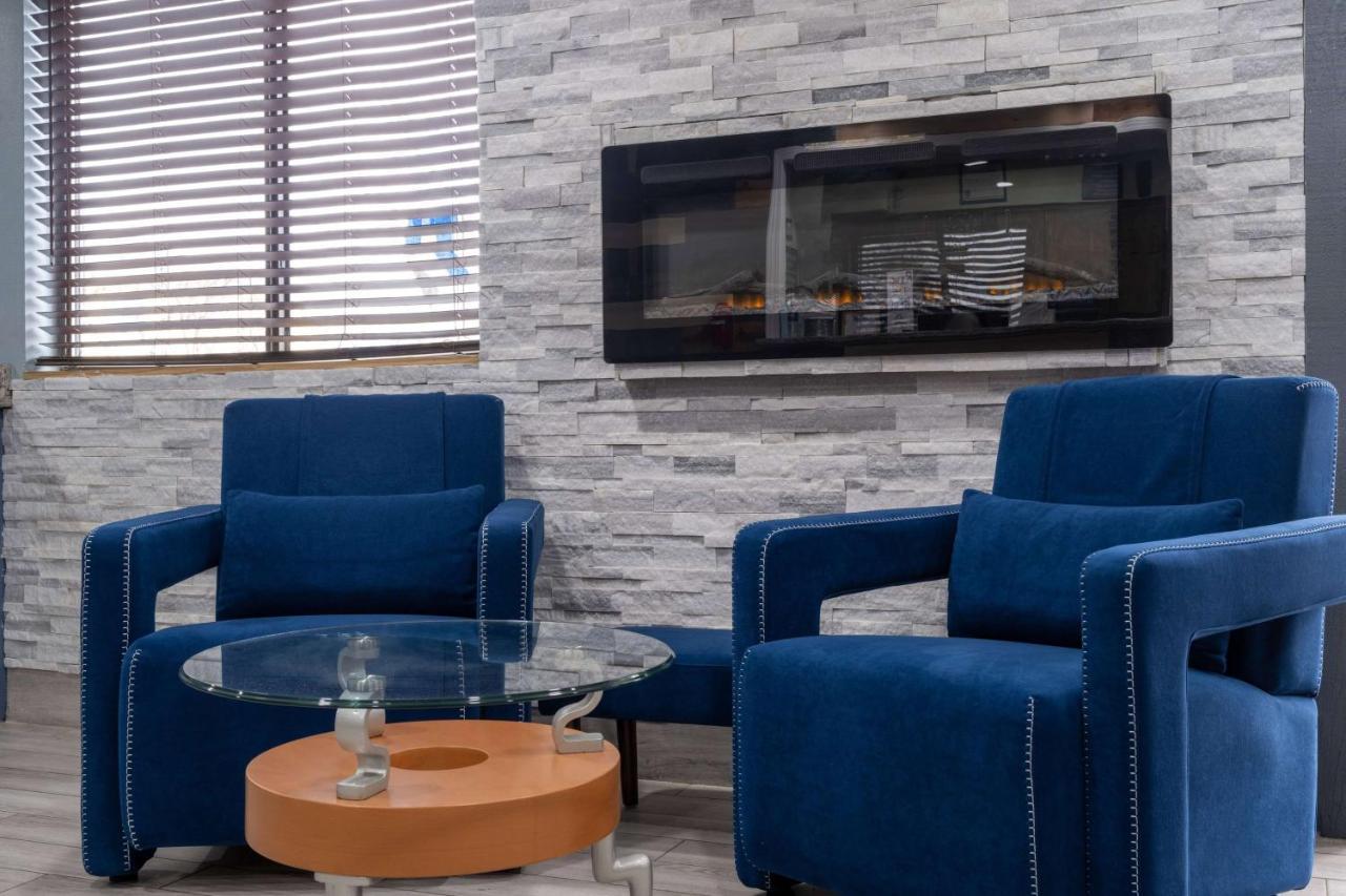Super 8 By Wyndham Merrillville Extérieur photo